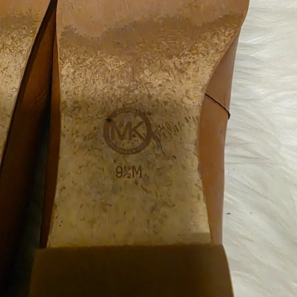 Michael Kors Penny loafers preppy and classy size 9.5 - Picture 6 of 10